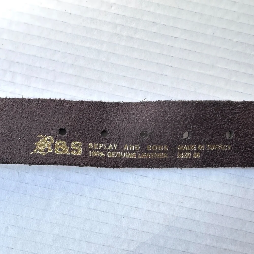 Replay & sons leather boy’s belt 26” NWT bold look⚡️
